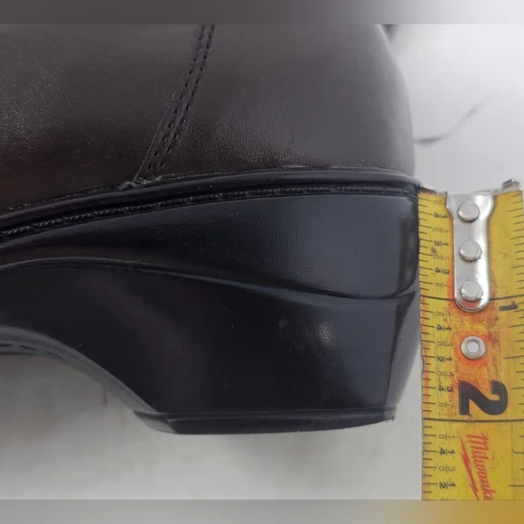 Thom McAn Women's Deidre Brown Leather Casual Comfort Clogs Size 10 - Picture 16 of 16